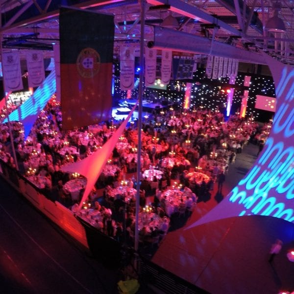 hiya analogue 11 Analog Devices 2015 Christmas Party – 1,500 attended!