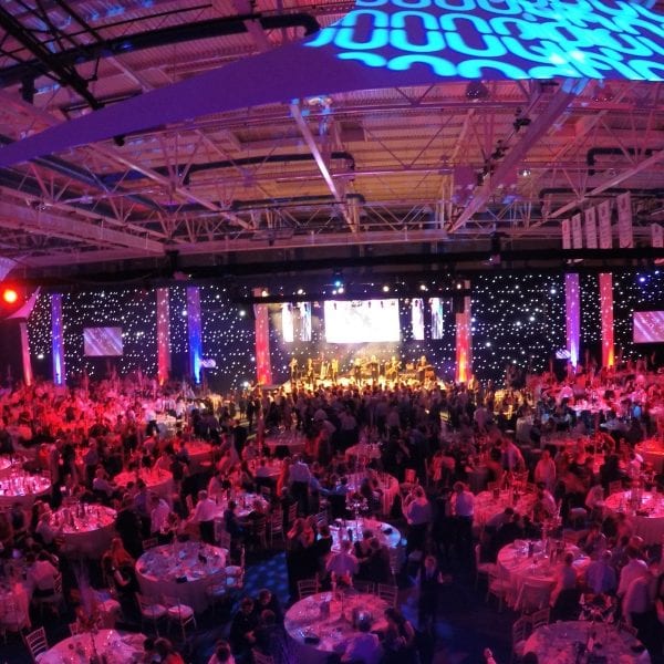 hiya analogue 13 Analog Devices 2015 Christmas Party – 1,500 attended!