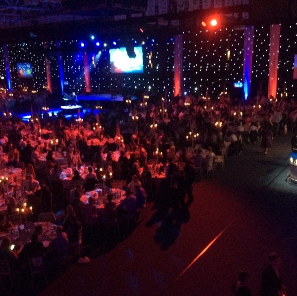 hiya analogue 21 Analog Devices 2015 Christmas Party – 1,500 attended!